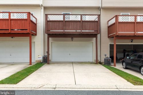 616 Snowberry Way, Aberdeen MD  21001-5605 exterior