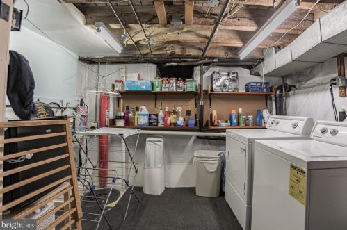 2341 10th St, Philadelphia PA 19133-1512 exterior