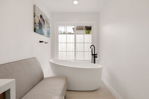 5938 Calle Principia, Anaheim CA  92807-4712 exterior
