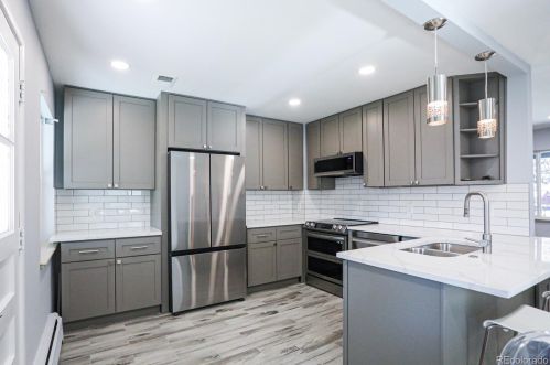 1547 Jasmine St, Denver CO  80220-1534 exterior