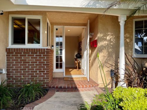 16584 Yucca Cir, Santa Ana CA  92708-2251 exterior