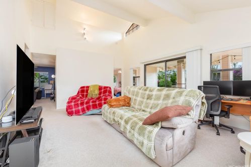 94502 Ahaula St, Mililani, HI 96789-2543