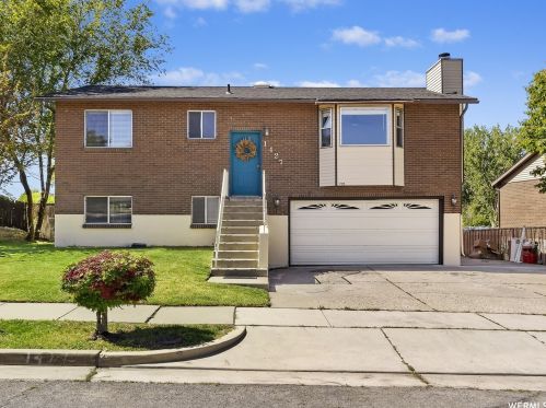 1427 570, Clearfield, UT 84015-9395
