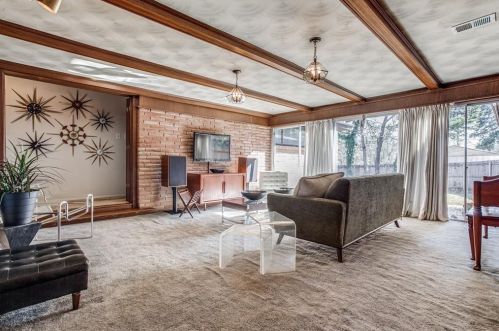 3130 Cliffoak Dr, Dallas TX  75233-2617 exterior