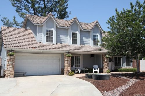 5392 Azul Ct, Riverside, CA 92505-2481