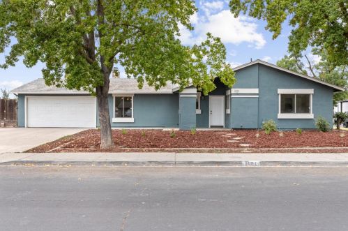 1121 Shasta Ave, Modesto, CA 95358-1437
