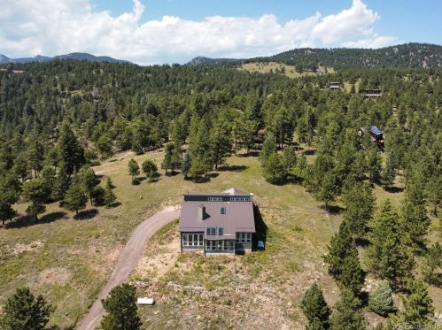 395 Cougar Dr, Boulder CO  80302-9521 exterior