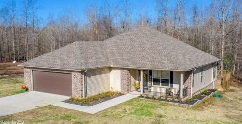 6952 Bobby Woods Rd, Bauxite, AR 72011-9160