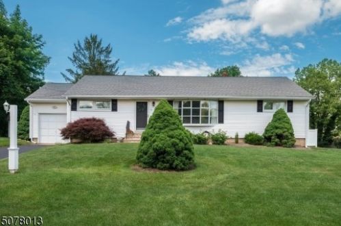 11 Berkshire St, Whippany, NJ