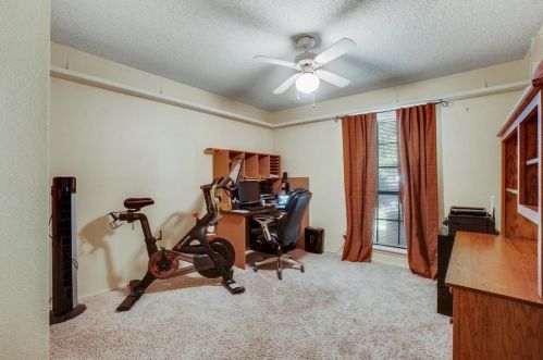 7026 Christina Ln, Garland TX 75043-6619 exterior