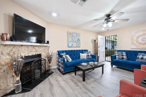 768 Chase Ave, El Cajon, CA 92020-7606