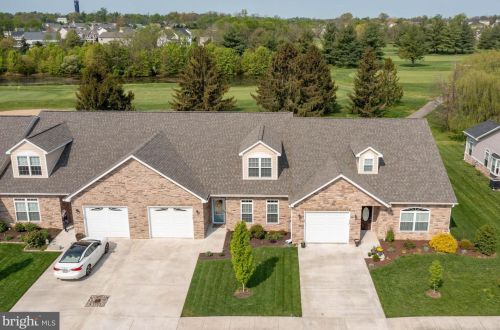 312 Baltusrol Dr, Charles Town, WV 25414-6302