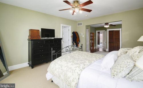 67 Euclid Ave, Haddonfield NJ 08033-2553 exterior