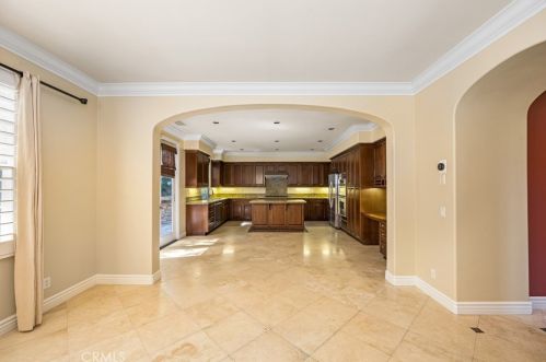 28 Secret Gdn, Irvine CA  92620-4805 exterior