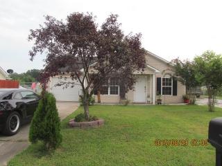 3251 Freedom Ln, Dalton, GA 30721-9337