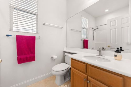 4256 Pondhill Ct, Riverside CA  92505-3464 exterior