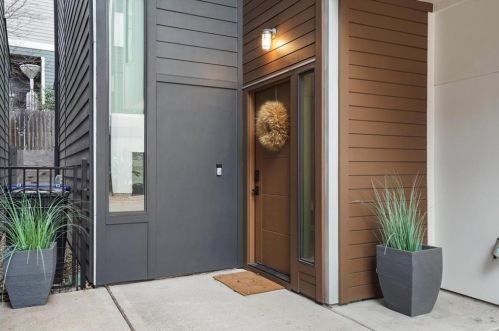 3408 Charlotte Rose Dr, Austin TX  78704-7138 exterior