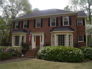 2412 Stockton Dr, Marietta, GA 30066-2141