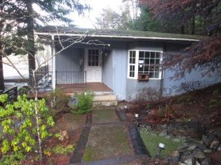 611 Maurice Ave, Glendale, OR 97442-9684