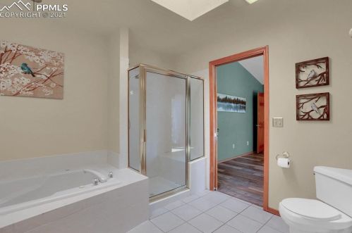 2720 Sunnywood Ave, Woodland Park CO 80863-9401 exterior