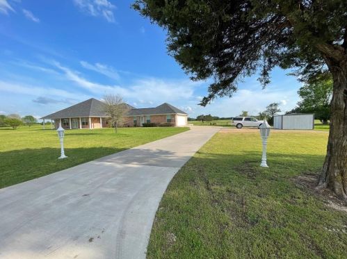 929 Fm 1753, Bonham, TX 75418-7940