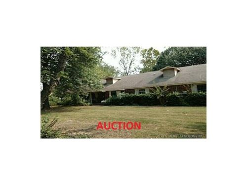 726 Valentine Ln, Claremore, OK 74017-8520