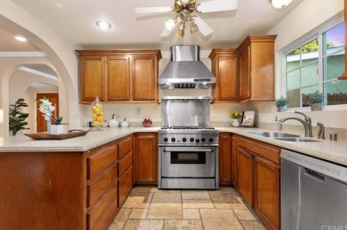 907 Marjan St, Anaheim CA  92806-4823 exterior