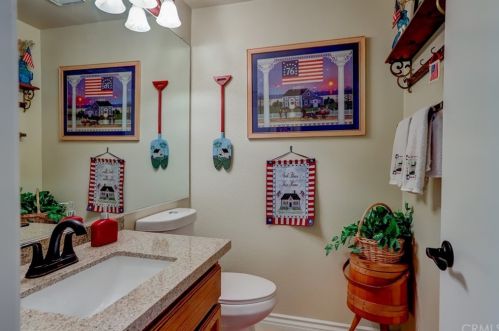 8100 Kennedy Rd, Anaheim CA  92808-2208 exterior