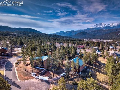 331 Panther Ct, Woodland Park CO exterior