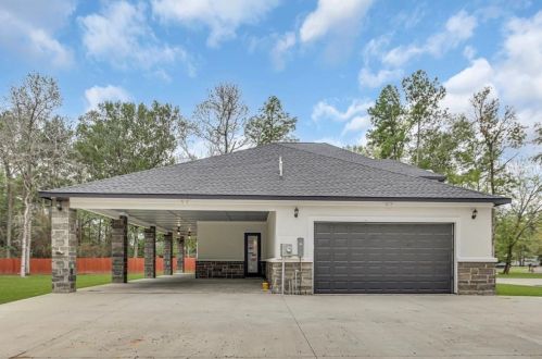 15475 Conroe Dr, Conroe TX  77384-3419 exterior