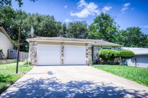 3205 Evanston Ln, Austin, TX 78745-6718