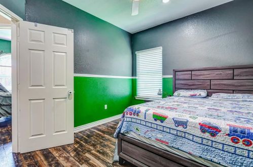 11028 San Jacinto Dr, Morgans Point TX 77571-9533 exterior