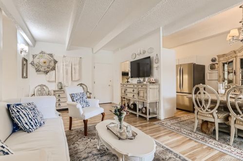 551 Pearl St, Denver CO  80203-3866 exterior