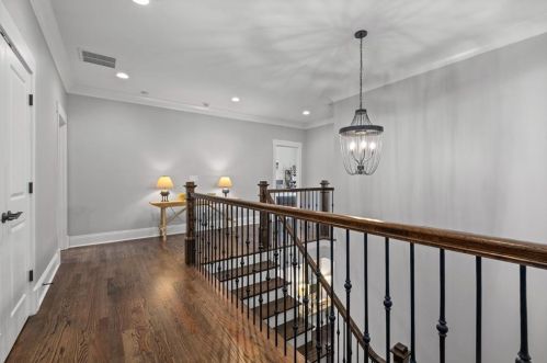 4110 Chippewa Pl, Atlanta GA  30319-1524 exterior