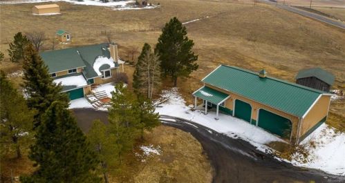 40 Warsaw Dr, Parker, CO 80138-4642