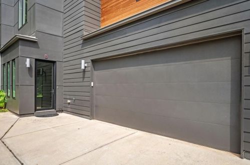 244 Locust St, Atlanta GA  30317-1012 exterior