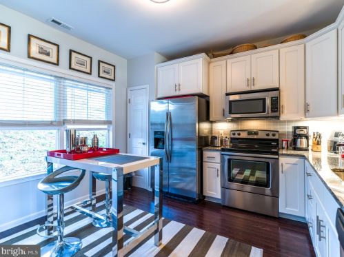 1280 Constitution Ct, Harrisonburg, VA 22802-5073