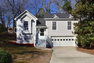 110 Longleaf Dr, Cayce-West Columbia SC  29033-1912 exterior
