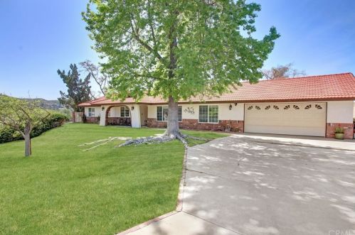 16275 Stone Ridge Dr, Riverside, CA 92504-6266