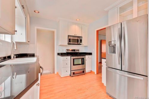 1060 Steele St, Denver CO  80206-3420 exterior
