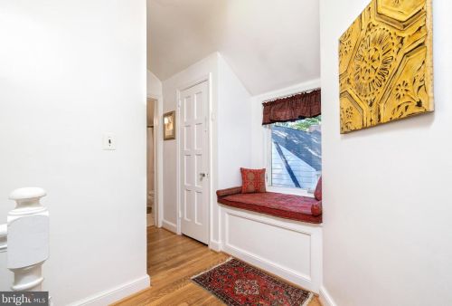 1313 Elson Ct, Silver Spring MD 20912-7027 exterior