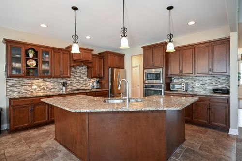 21230 Foxtail Dr, Mokena, IL 60448-1961