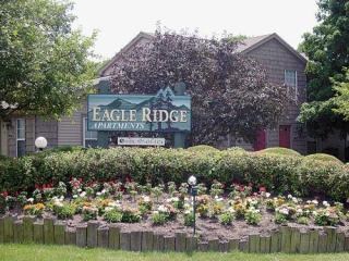 2375 Eagle Ridge Dr, Dayton OH  45459-7904 exterior