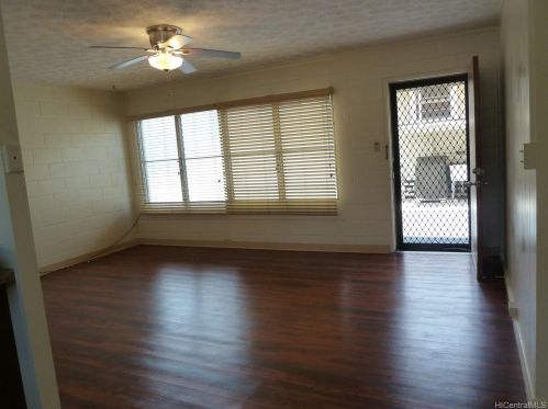 3467 Maunaloa Ave, Honolulu HI  96816-2160 exterior