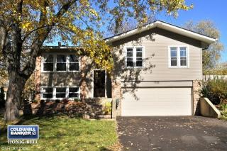 7935 Westview Ln, Downers Grove, IL 60517-3743