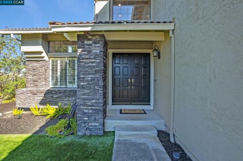 5334 Vista Point Ct, Concord CA  94521-5017 exterior