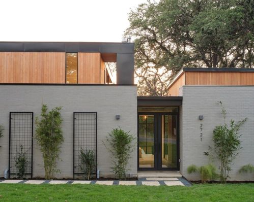 2721 Barton Skwy, Austin TX  78704-4647 exterior