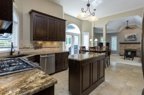 12102 Gantry Ln, Saint Paul MN  55124-6204 exterior