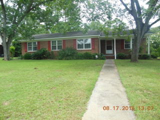 2001 Acker Dr, Albany, GA 31707-2517