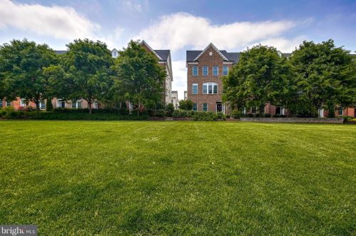 8142 Westside Blvd, Fulton MD  20759-2587 exterior